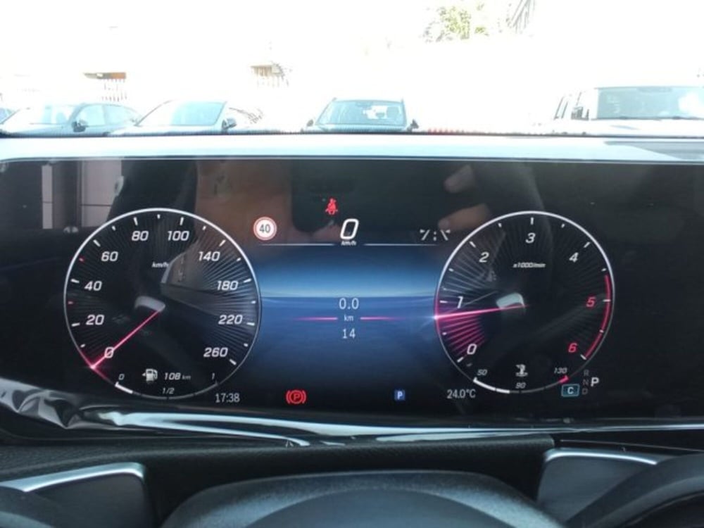 Mercedes-Benz GLB nuova a Potenza (17)