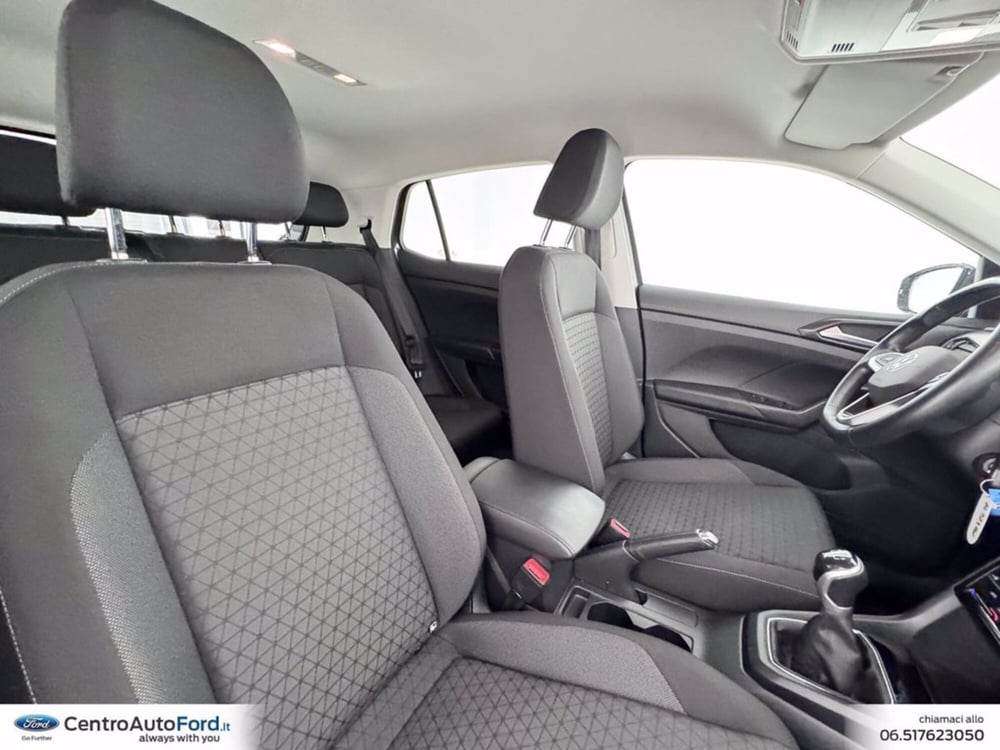 Volkswagen T-Cross usata a Roma (7)