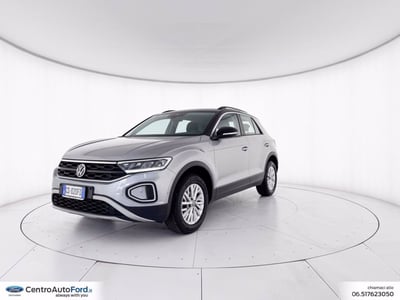 Volkswagen T-Roc 1.5 tsi Life del 2024 usata a Albano Laziale