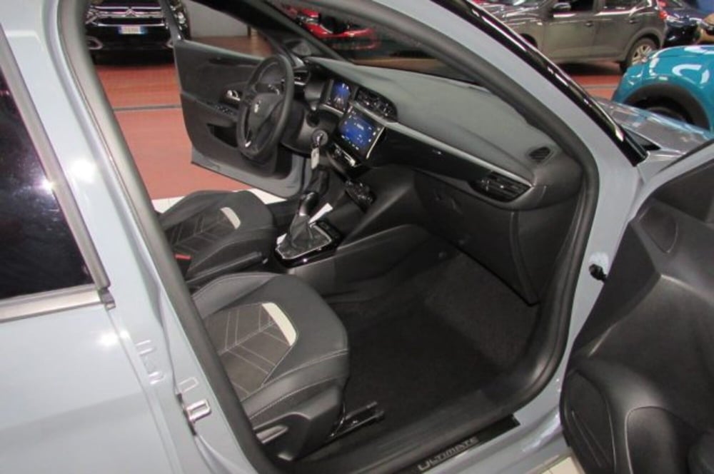 Opel Corsa usata a Milano (17)