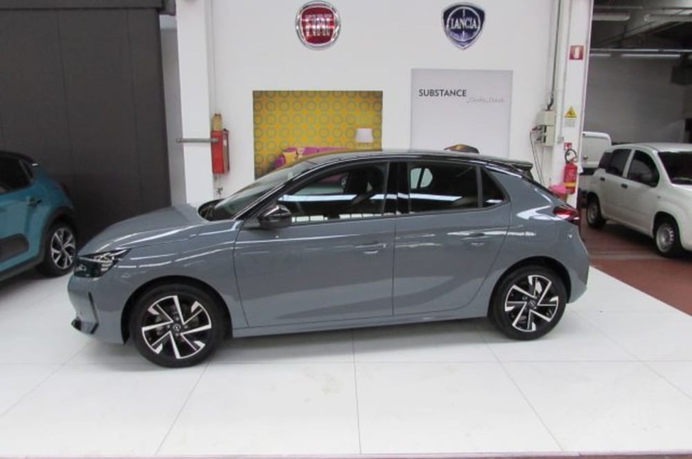 Opel Corsa usata a Milano (4)