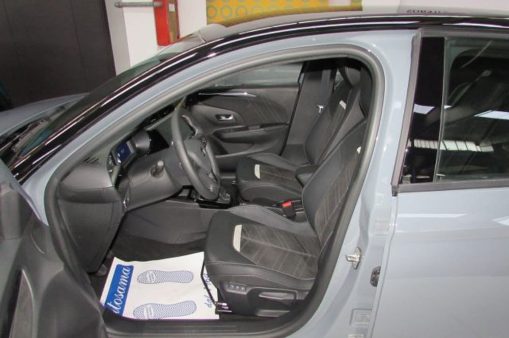Opel Corsa usata a Milano (6)