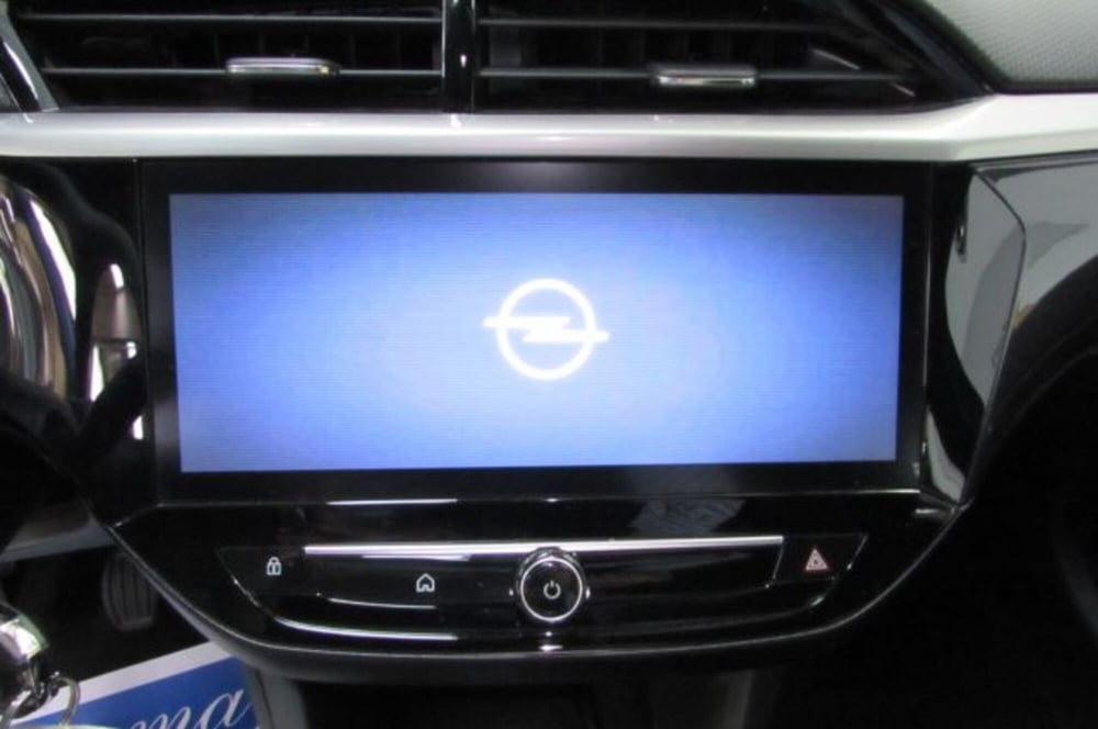Opel Corsa usata a Milano (9)
