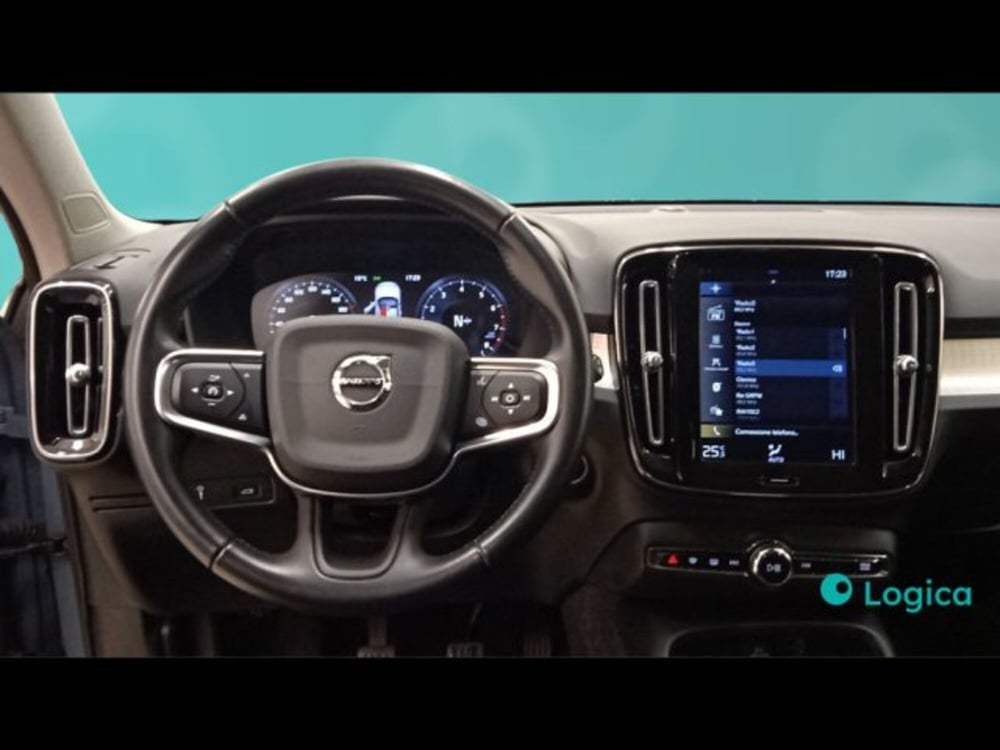 Volvo XC40 usata a Torino (10)