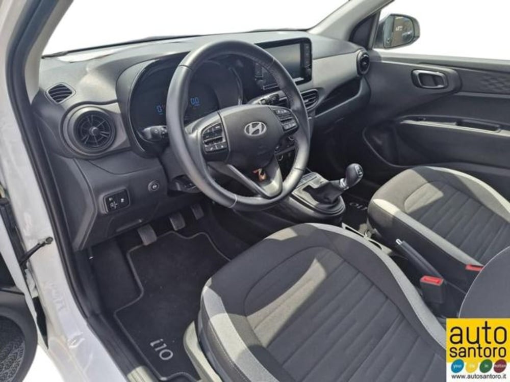 Hyundai i10 nuova a Salerno (15)