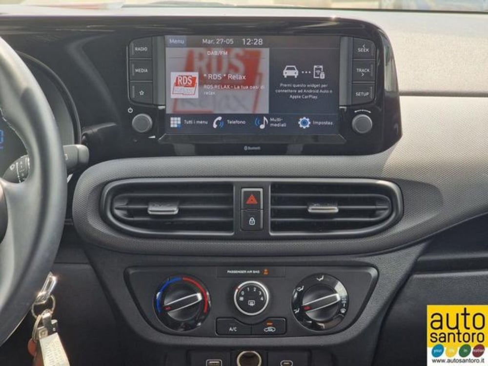 Hyundai i10 nuova a Salerno (18)