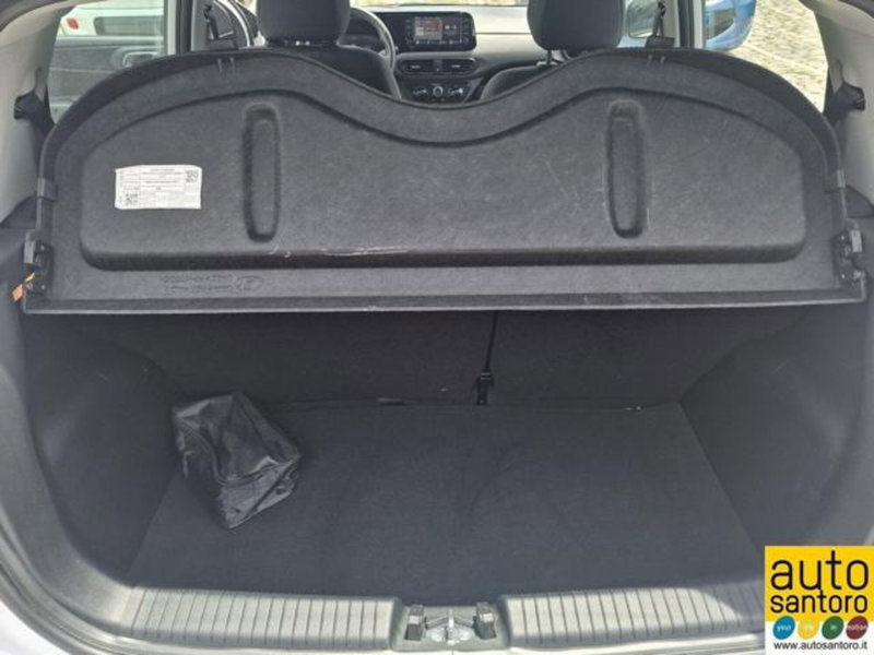 Hyundai i10 nuova a Salerno (19)