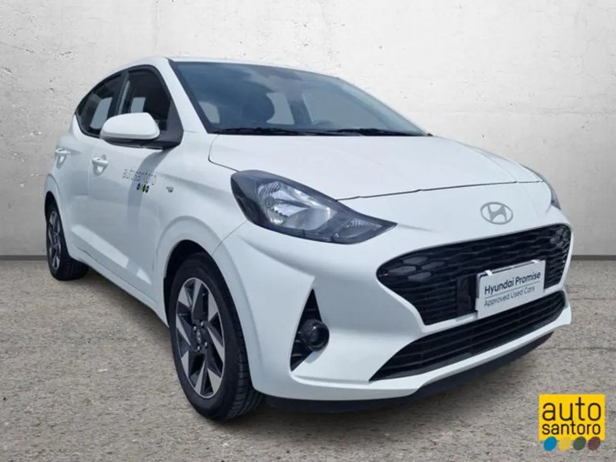 Hyundai i10 nuova a Salerno (2)