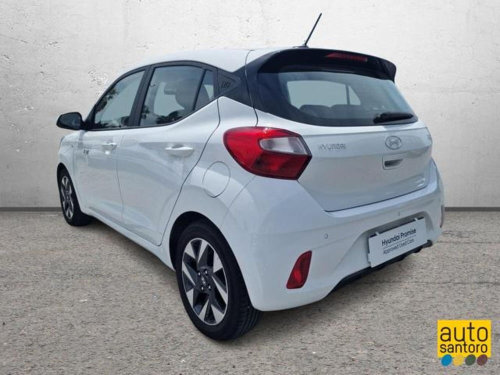 Hyundai i10 nuova a Salerno (4)