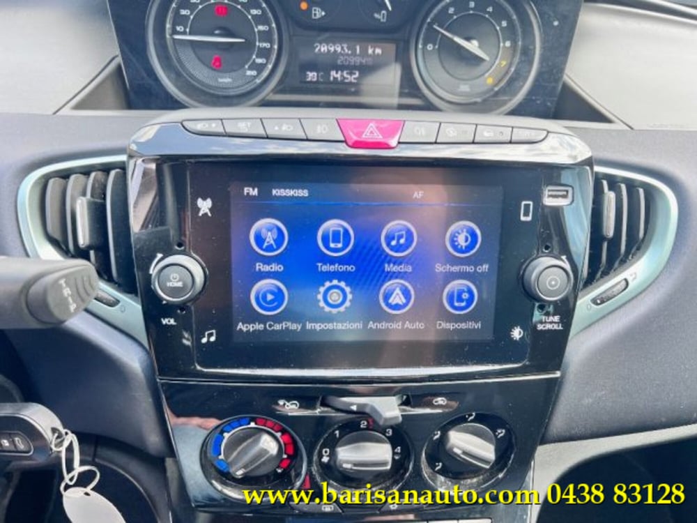 Lancia Ypsilon usata a Treviso (14)