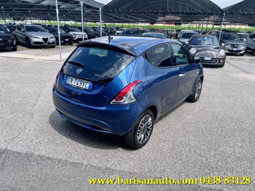 Lancia Ypsilon usata a Treviso (3)