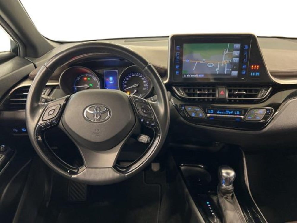 Toyota Toyota C-HR usata a Vercelli (10)