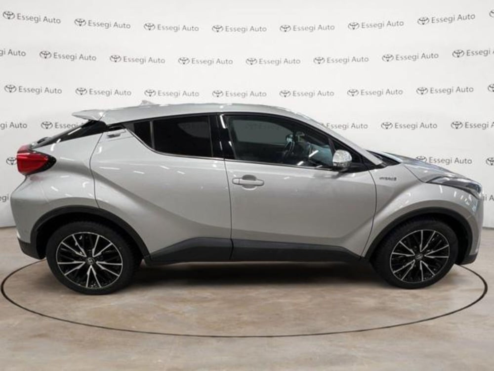 Toyota Toyota C-HR usata a Vercelli (14)