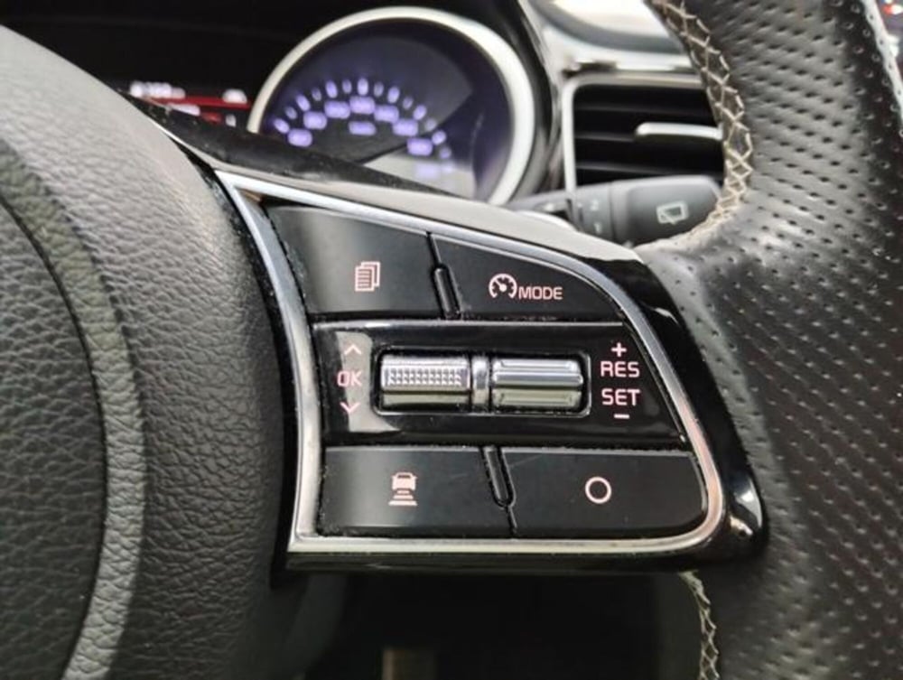 Kia ProCeed usata a Como (13)