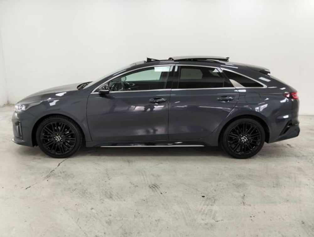 Kia ProCeed usata a Como (8)