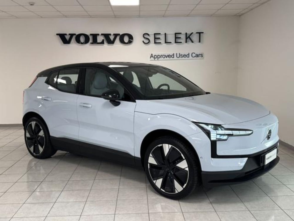 Volvo EX30 usata a Como (2)