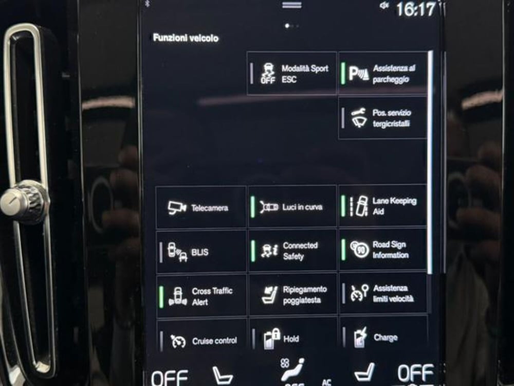 Volvo XC40 usata a Como (12)