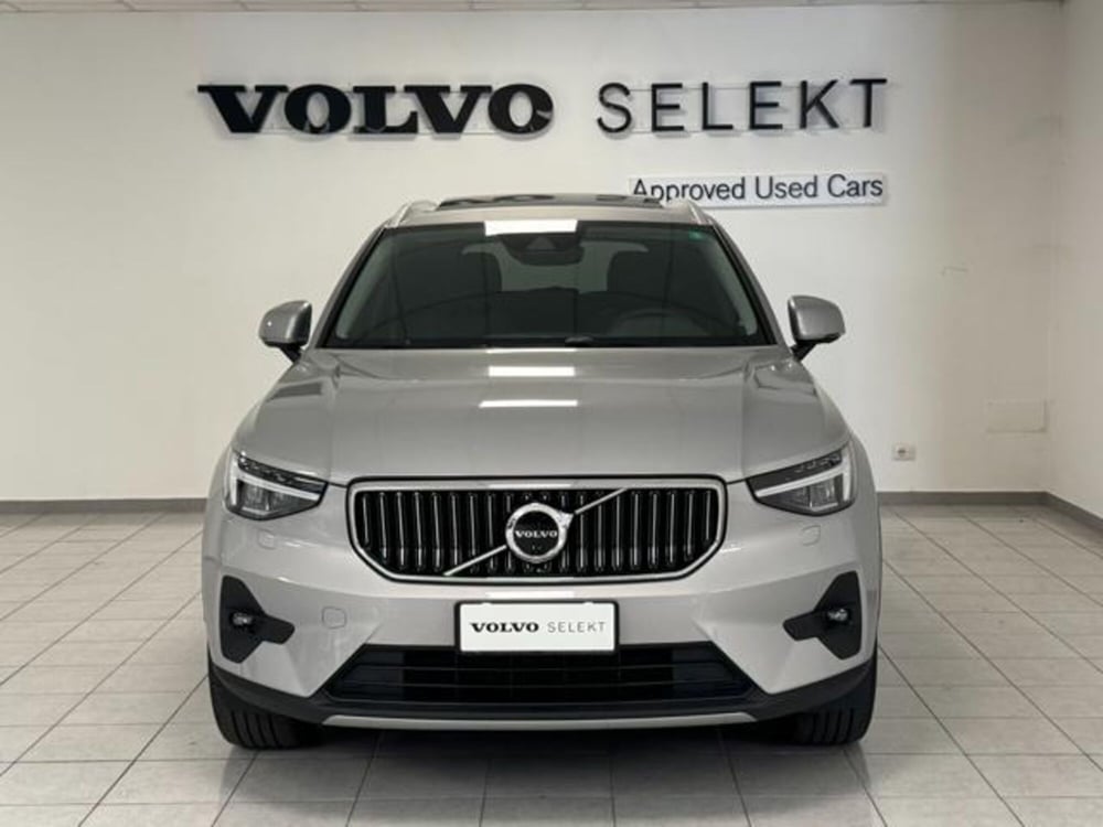 Volvo XC40 usata a Como (8)