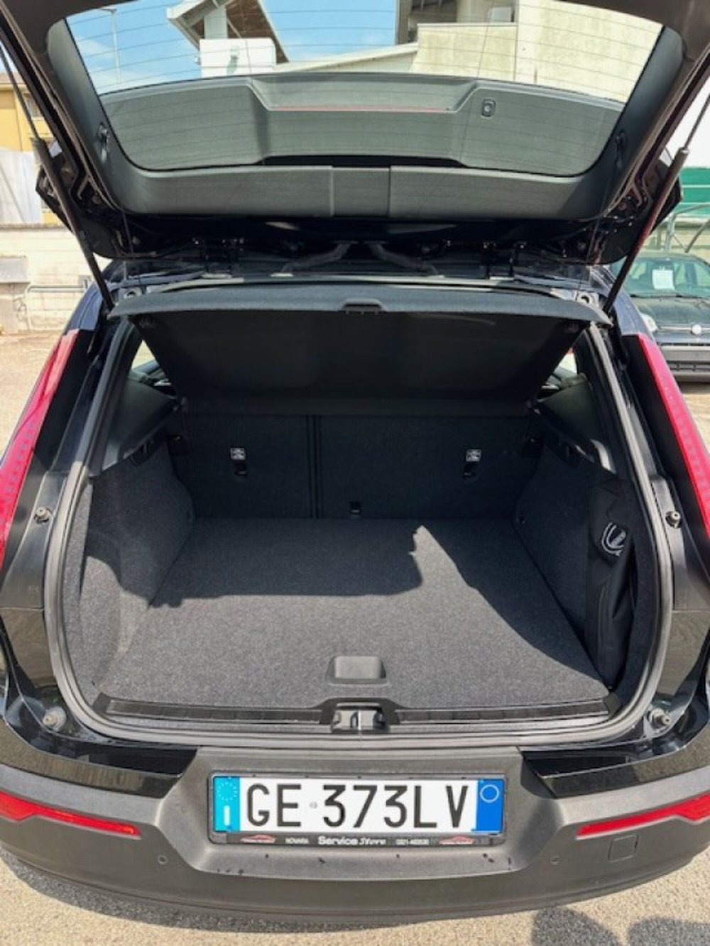 Volvo XC40 usata a Novara (9)