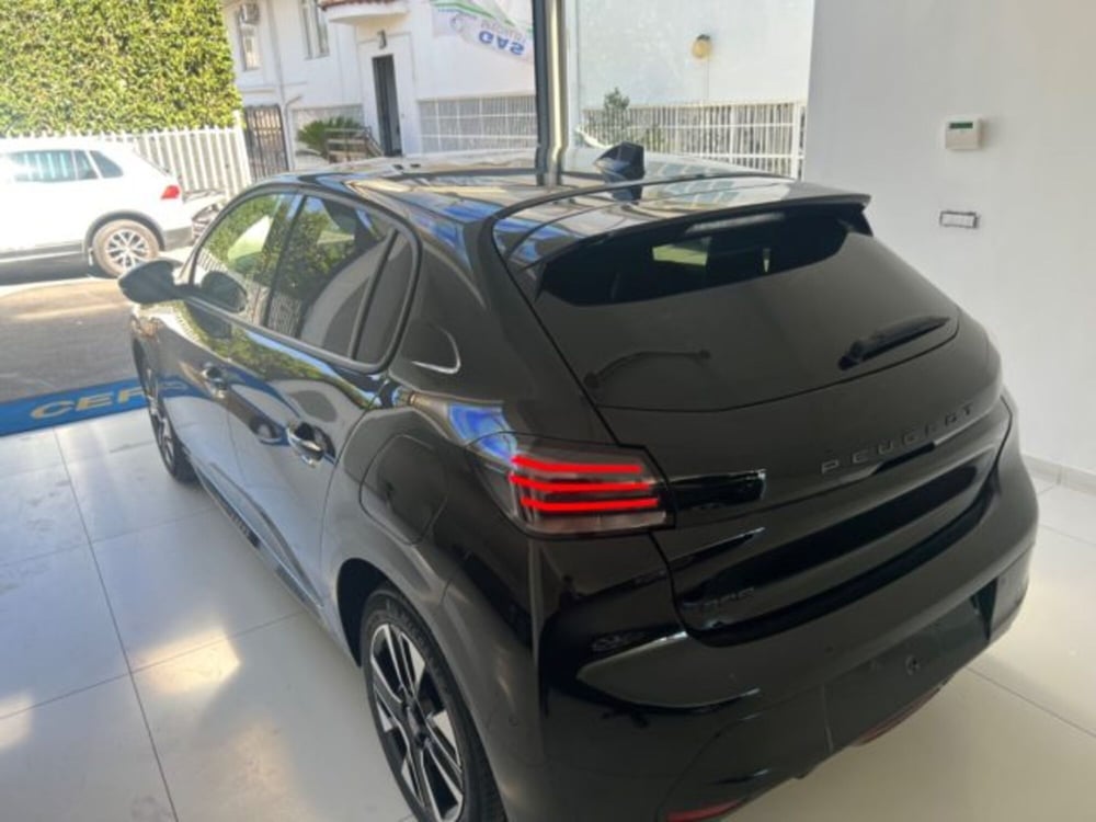Peugeot 208 nuova a Napoli (7)