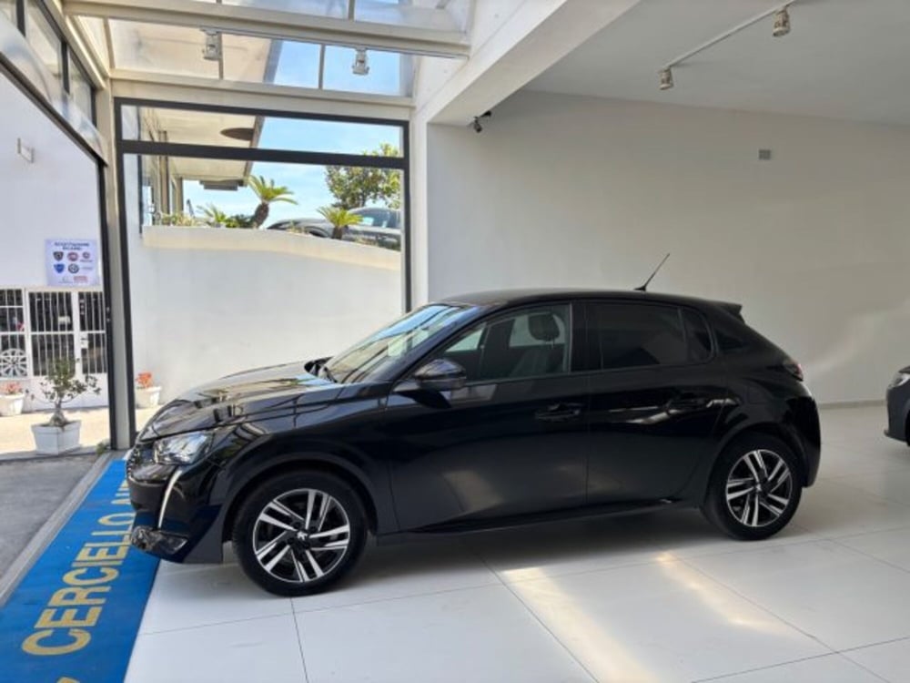Peugeot 208 usata a Napoli (6)