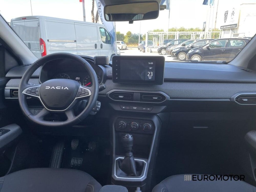 Dacia Sandero usata a Bari (10)