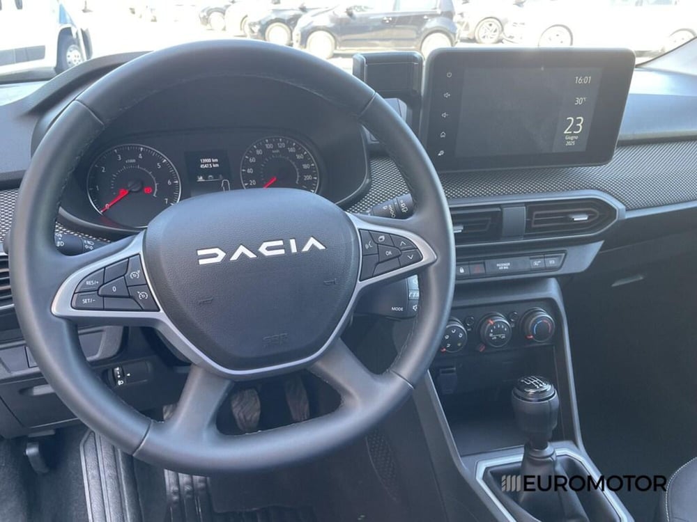 Dacia Sandero usata a Bari (13)