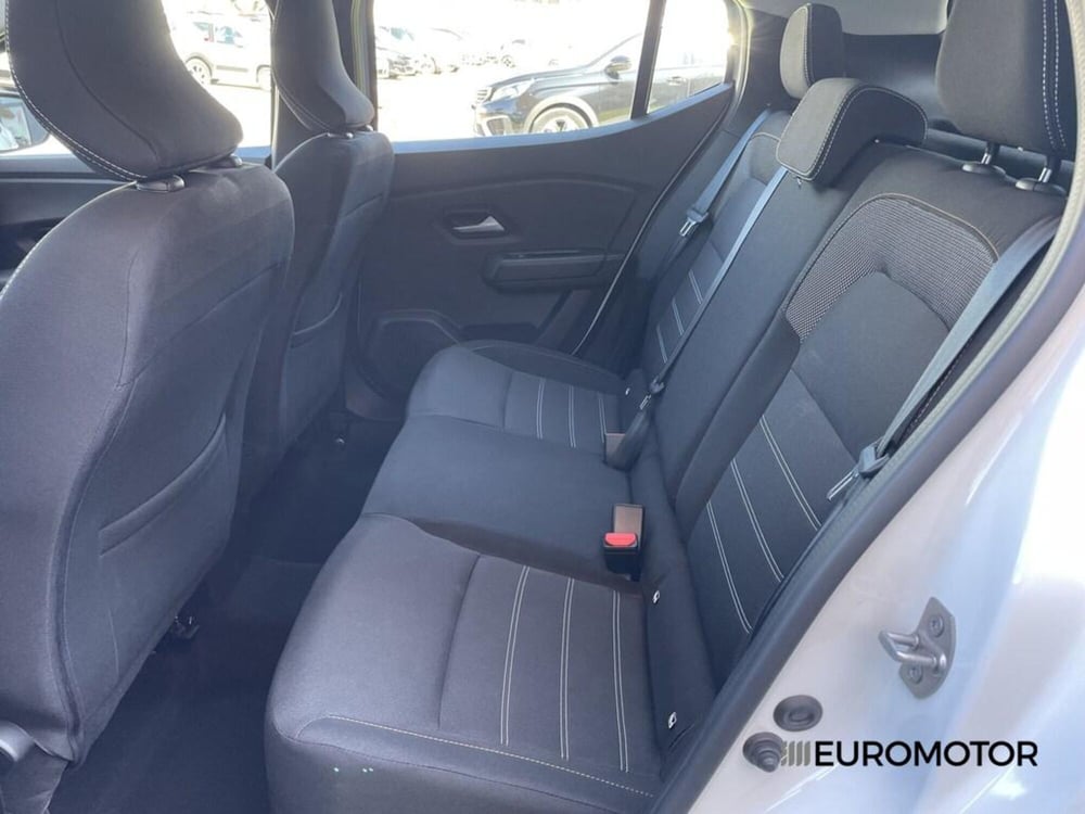 Dacia Sandero usata a Bari (8)