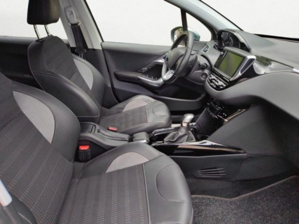 Peugeot 2008 usata a Padova (12)
