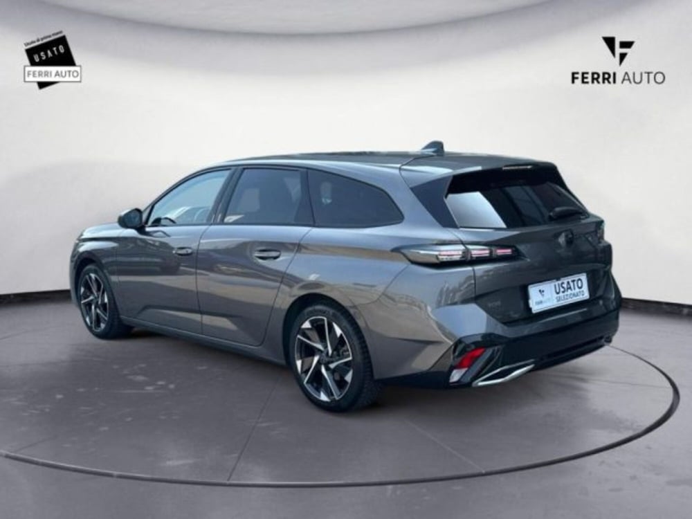 Peugeot 308 SW usata a Padova (9)