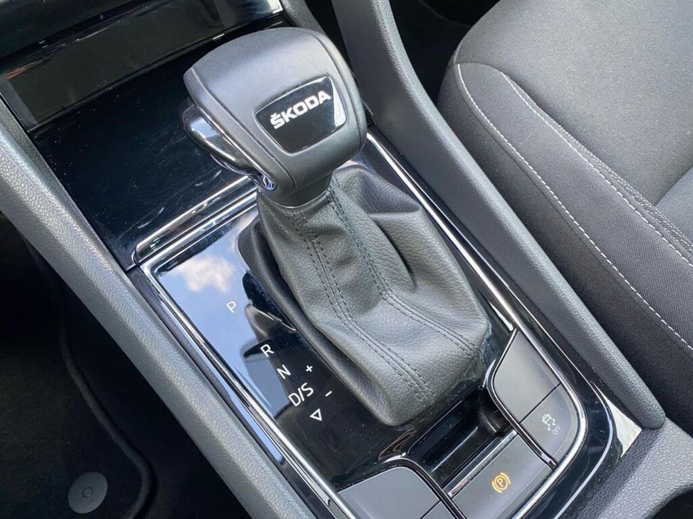 Skoda Karoq usata a Torino (12)