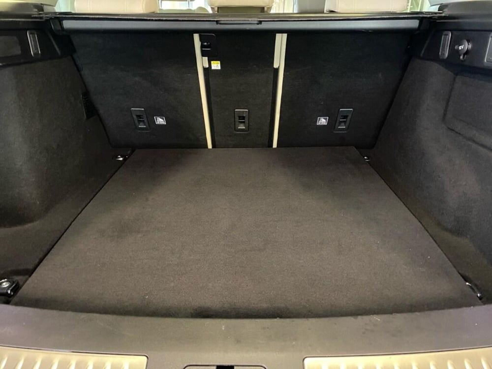 Land Rover Range Rover Velar usata a Torino (9)