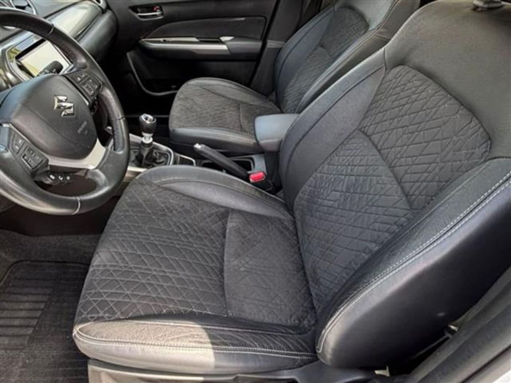 Suzuki Vitara usata a Livorno (9)