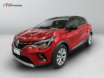 Renault Captur Full Hybrid E-Tech 145 CV Intens del 2022 usata a Monza