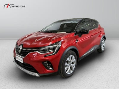 Renault Captur Full Hybrid E-Tech 145 CV Intens del 2022 usata a Monza