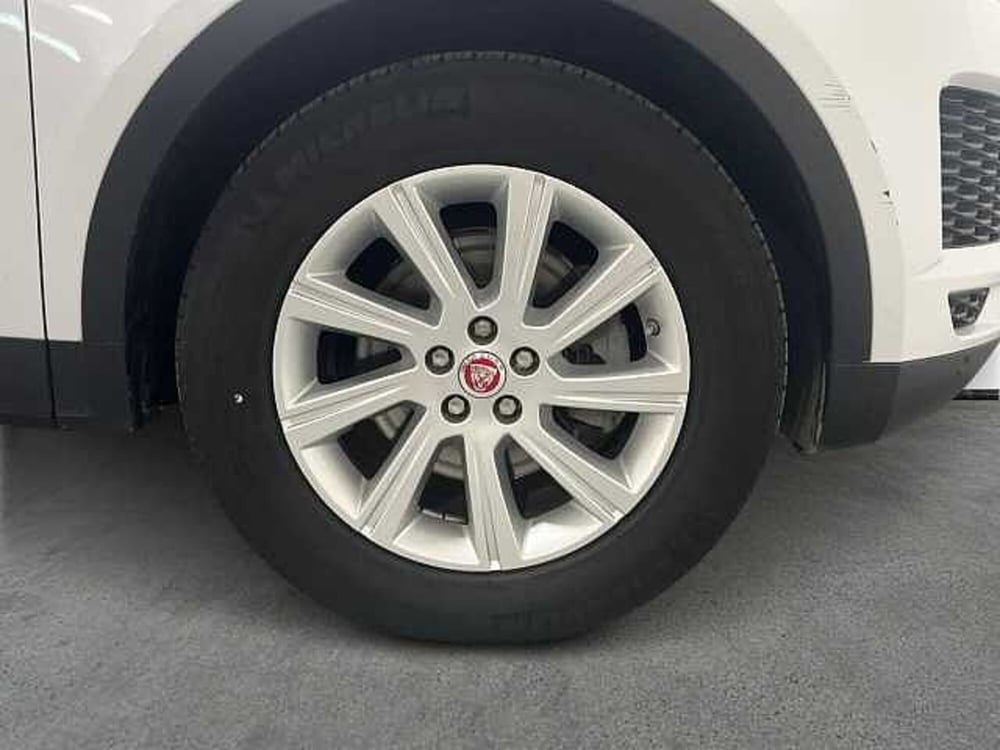 Jaguar E-Pace usata a Catanzaro (12)