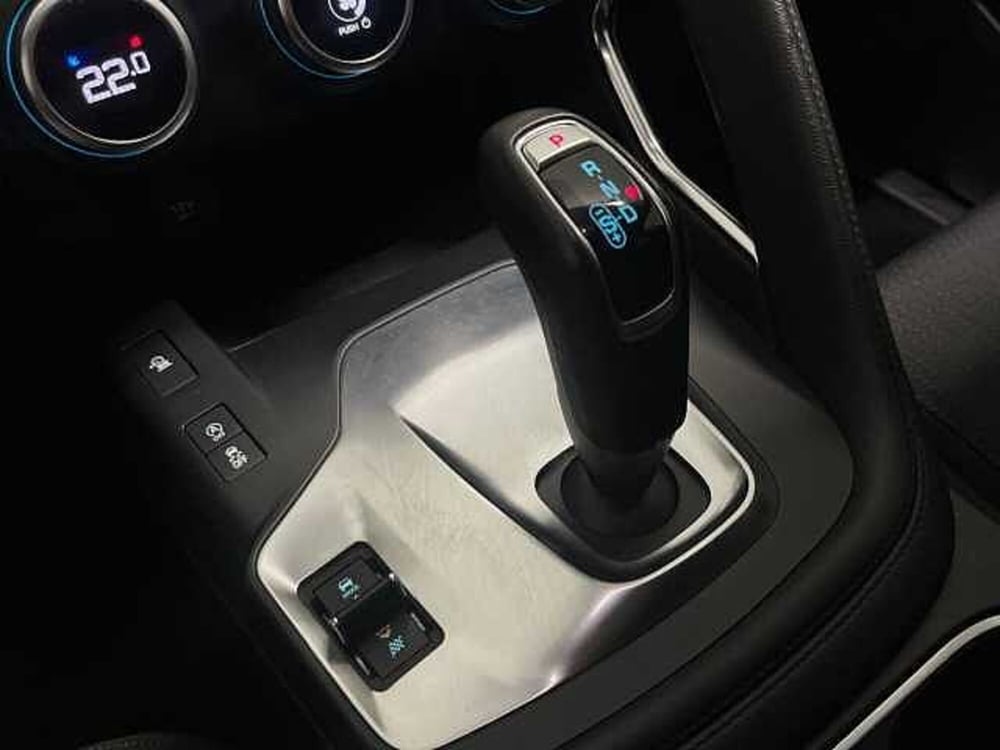 Jaguar E-Pace usata a Catanzaro (14)