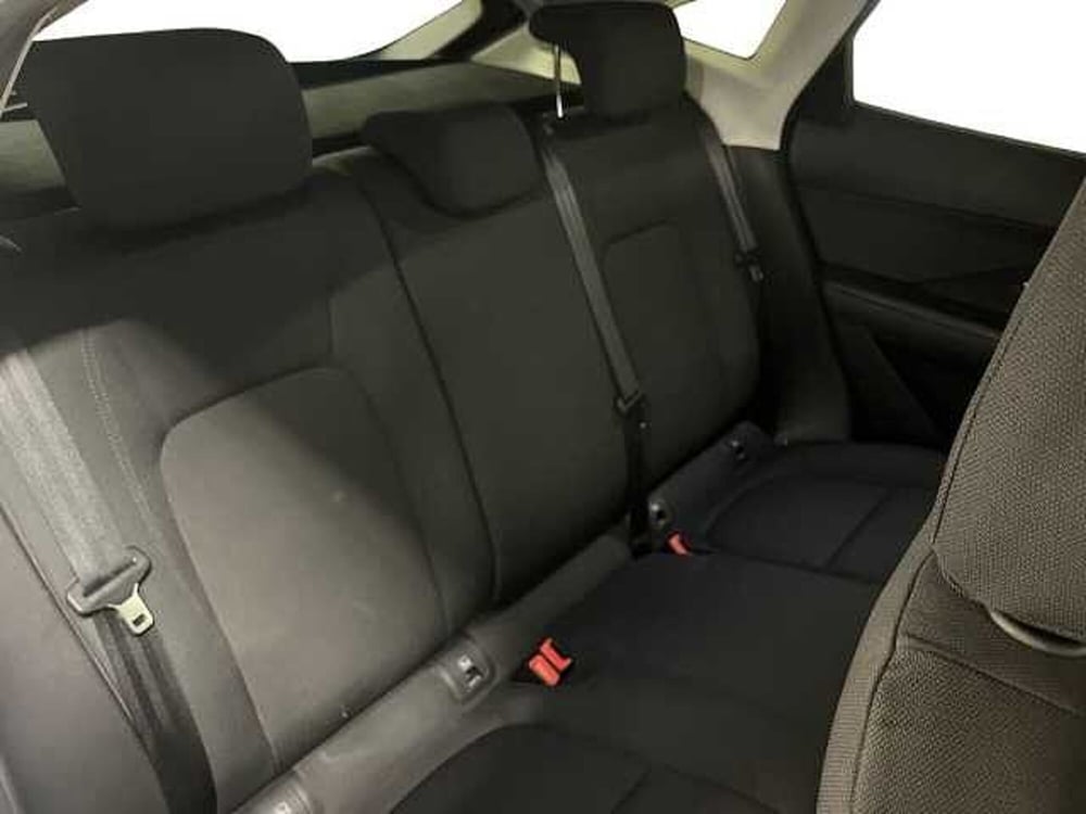 Jaguar E-Pace usata a Catanzaro (7)