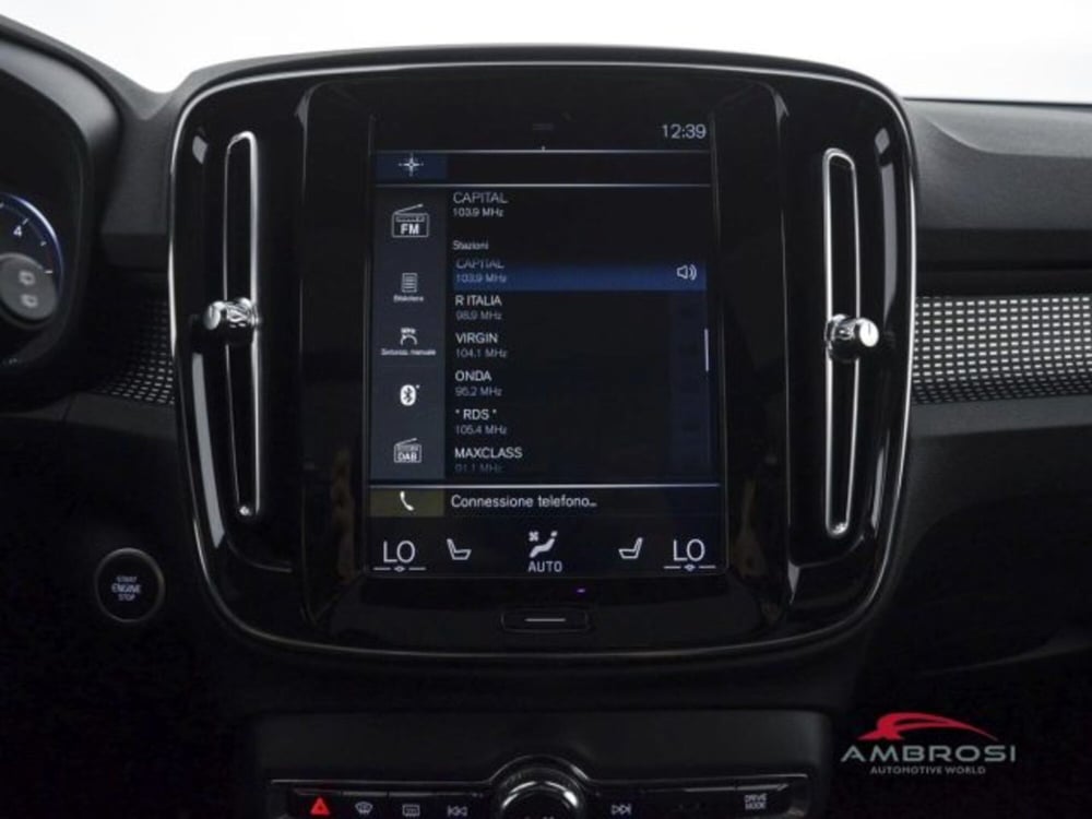 Volvo XC40 usata a Perugia (14)