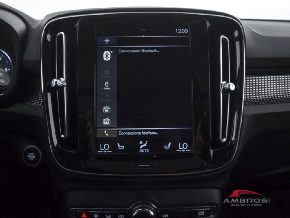 Volvo XC40 usata a Perugia (15)