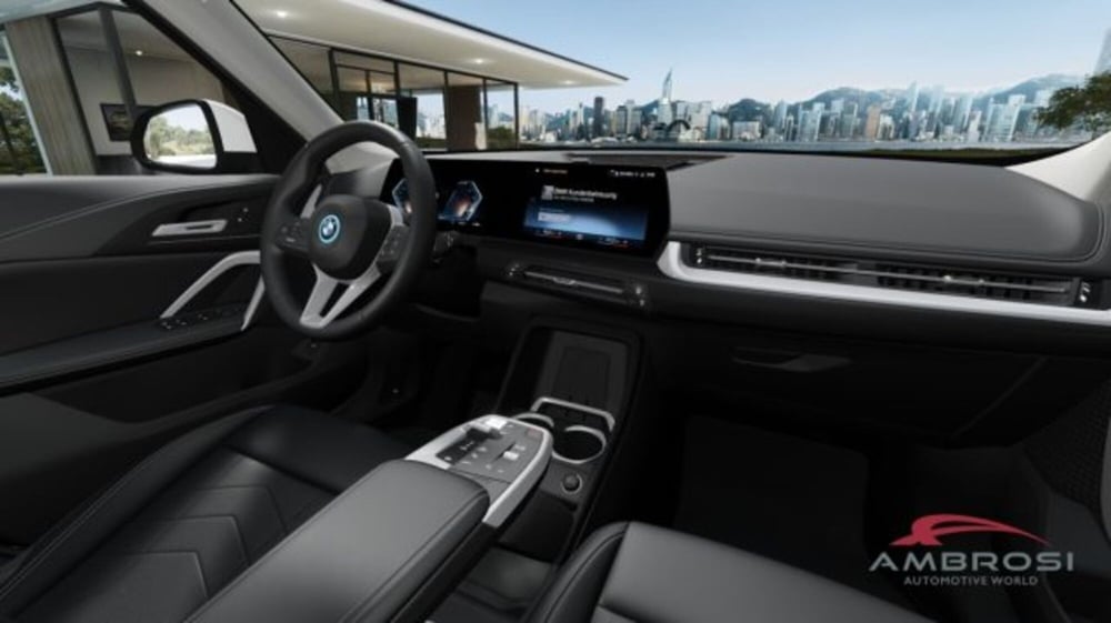 BMW iX1 nuova a Perugia (9)