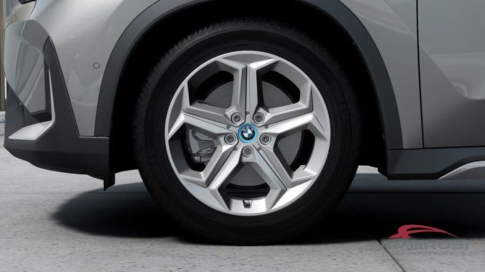 BMW iX1 nuova a Perugia (8)