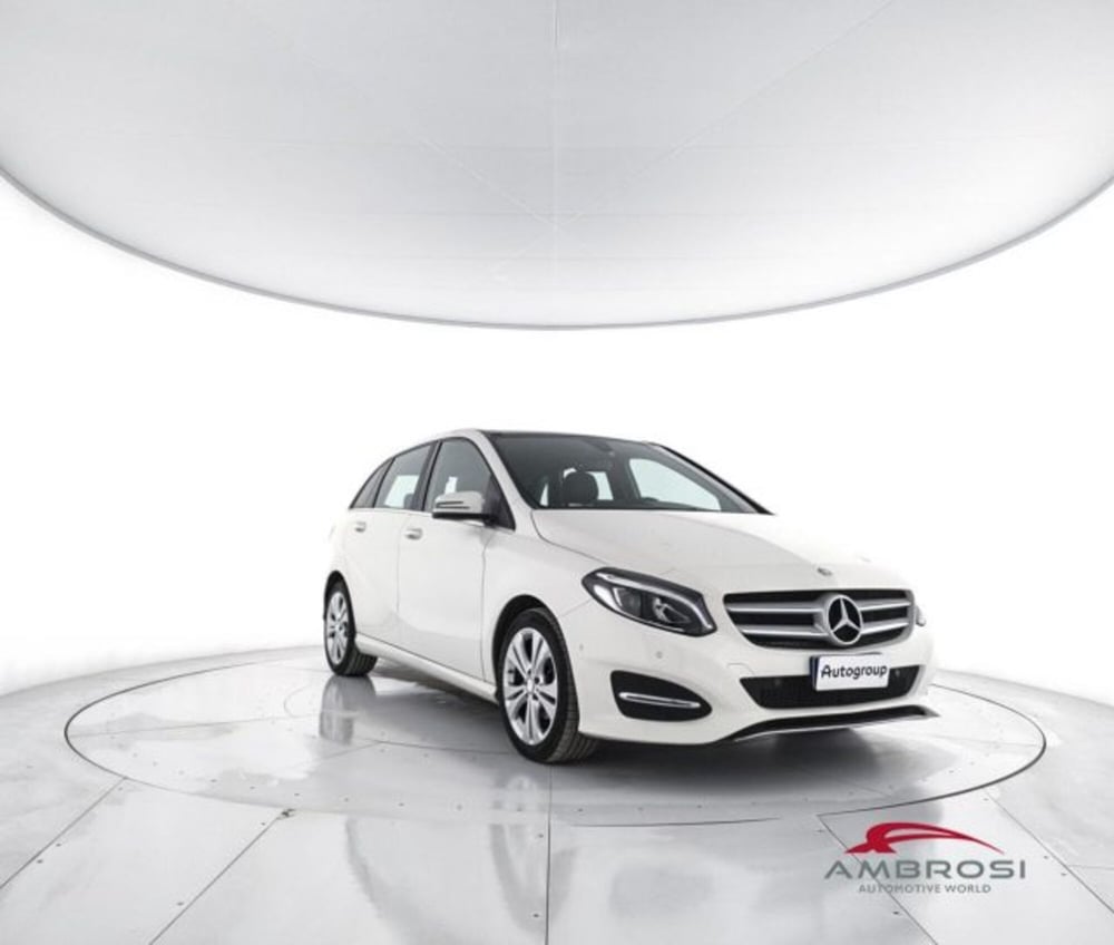 Mercedes-Benz CLA usata a Perugia (2)