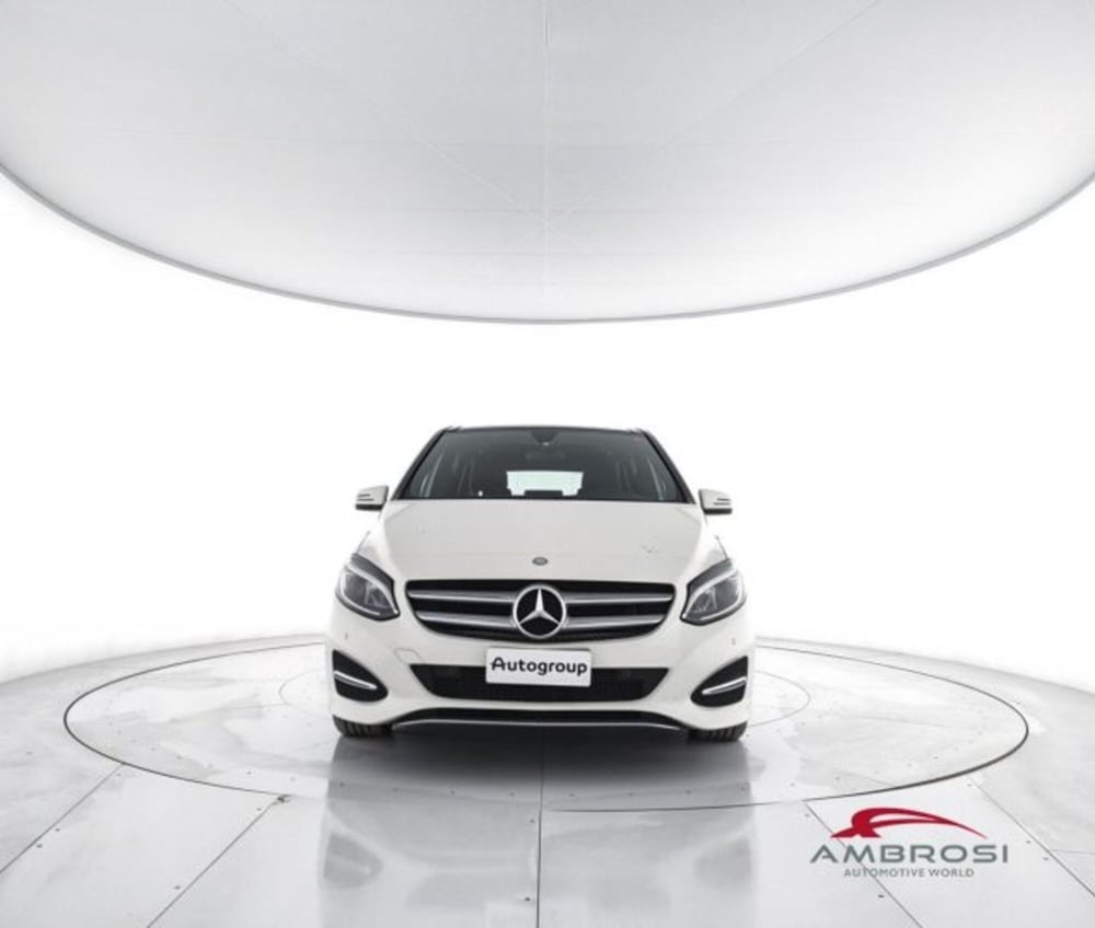 Mercedes-Benz CLA usata a Perugia (5)
