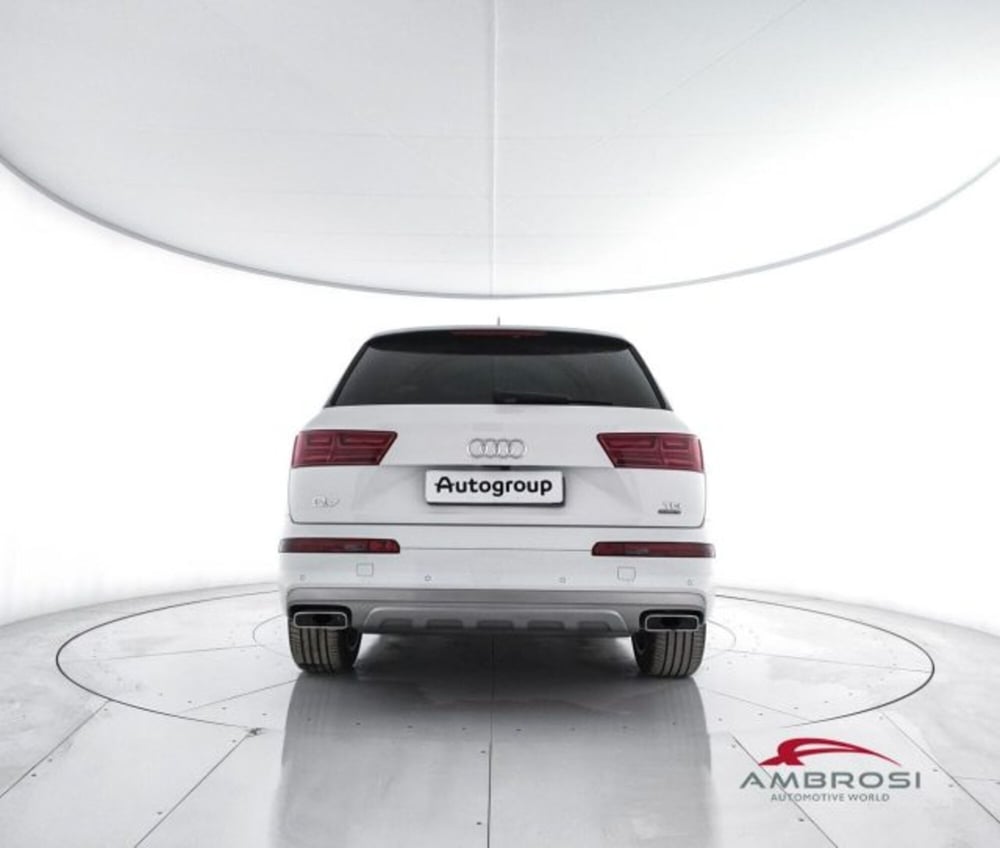 Audi Q7 usata a Perugia (6)