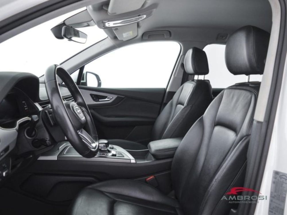Audi Q7 usata a Perugia (9)