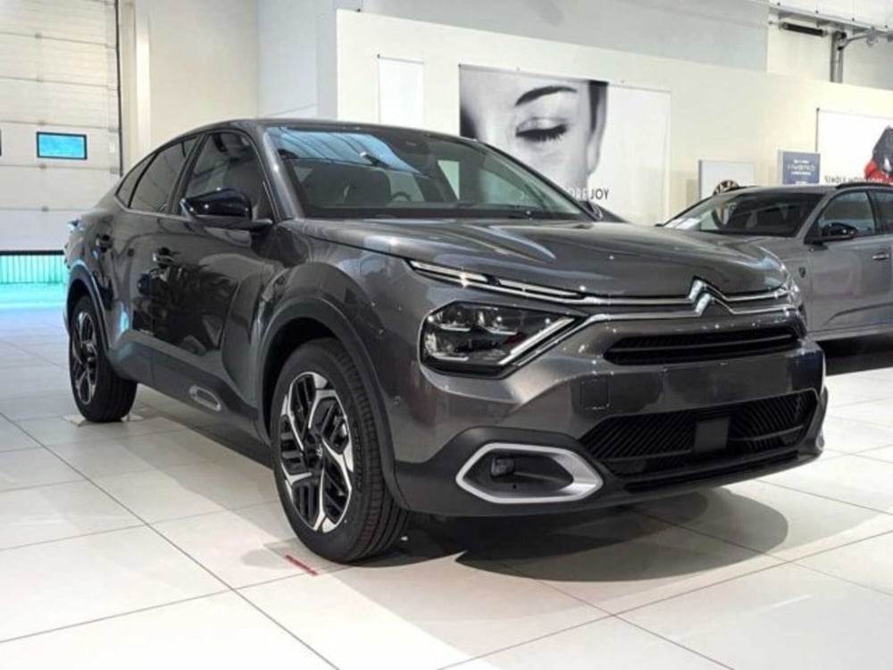 Citroen C4 X nuova a Sondrio (3)