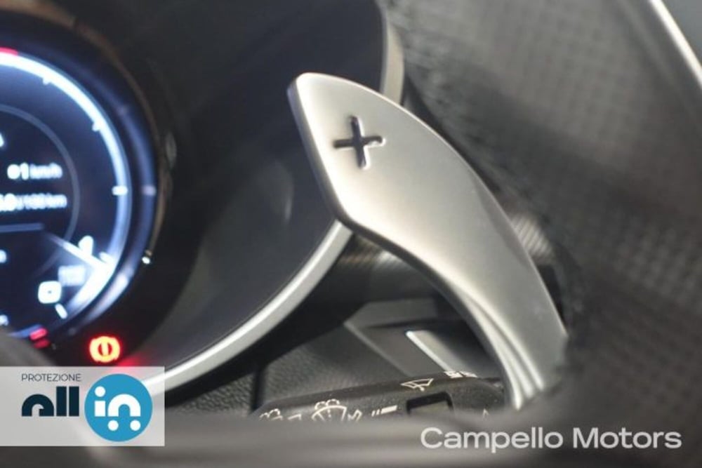 Alfa Romeo Stelvio usata a Venezia (13)
