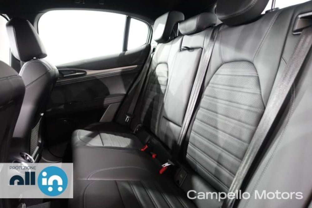 Alfa Romeo Stelvio usata a Venezia (6)