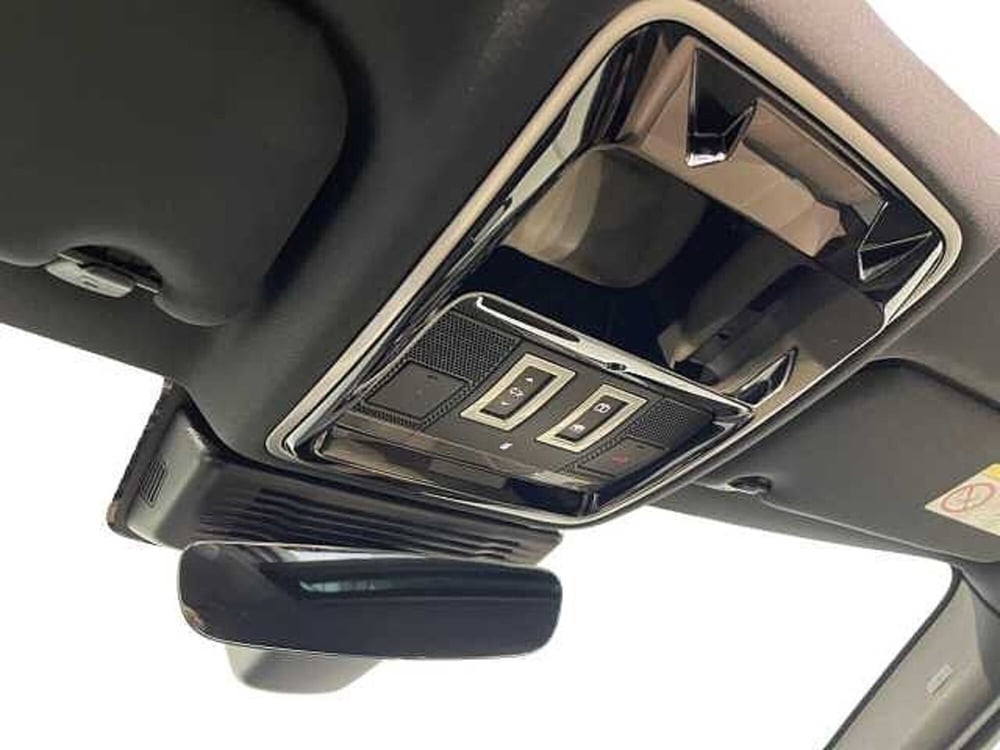 Land Rover Range Rover Velar usata a Ravenna (14)